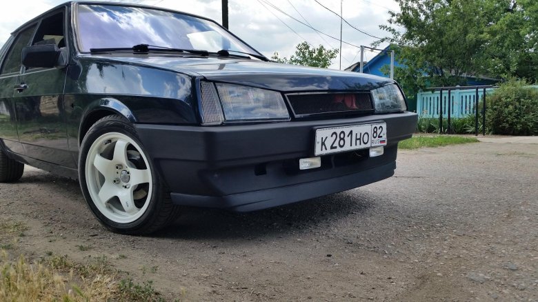 Губа переднего бампера на ваз 21099