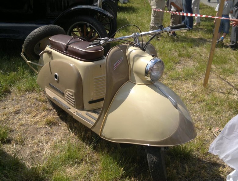 Мотороллер вятка электрон