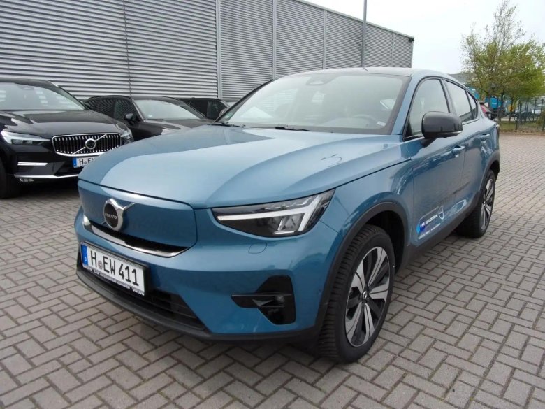 Volvo хэтчбек c40