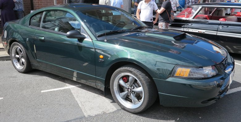 Ford mustang 2001