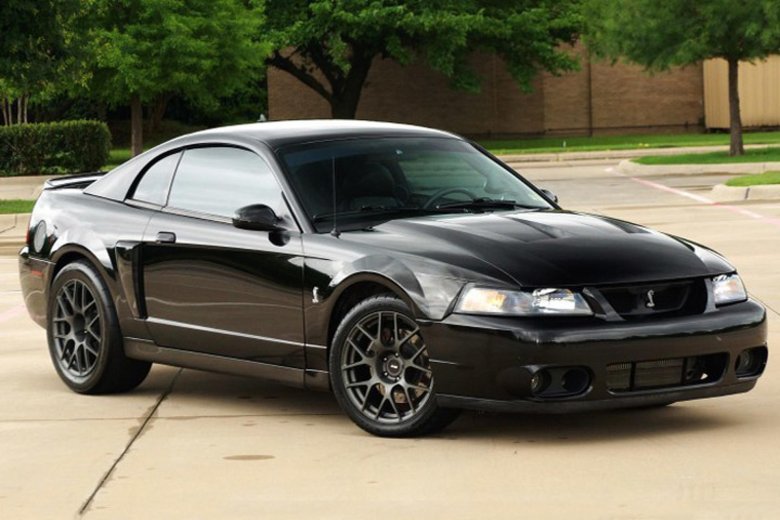Ford mustang svt cobra 2003