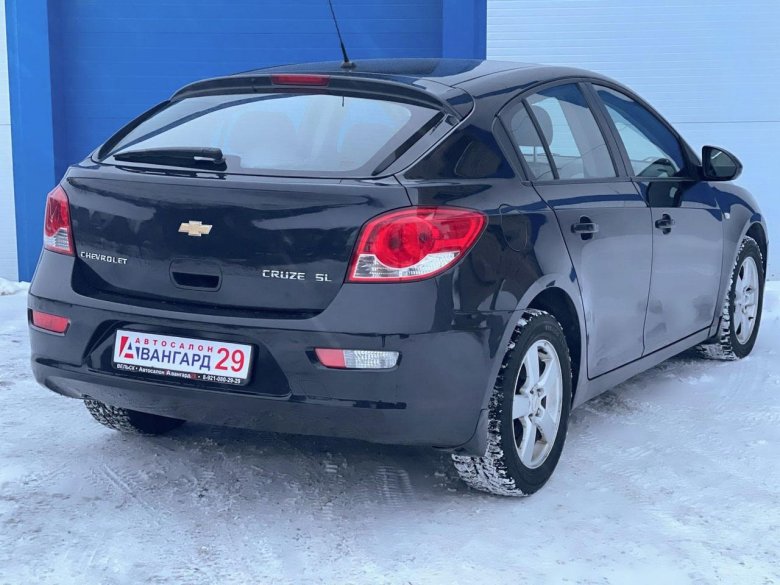 Chevrolet cruze 2012 хэтчбек