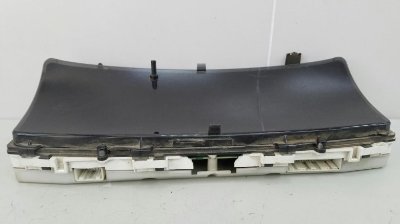 Щиток приборов