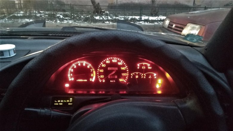 Celica st202 приборная панель пересвет