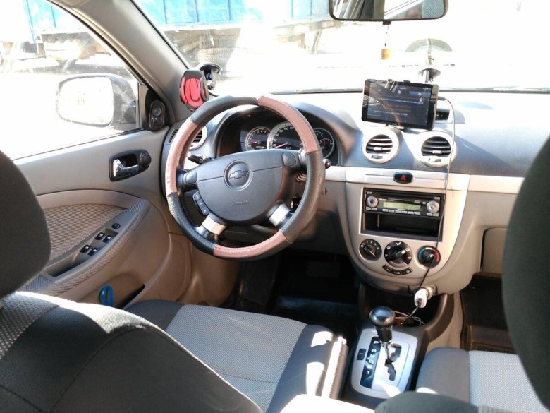Chevrolet lacetti 2010 салон
