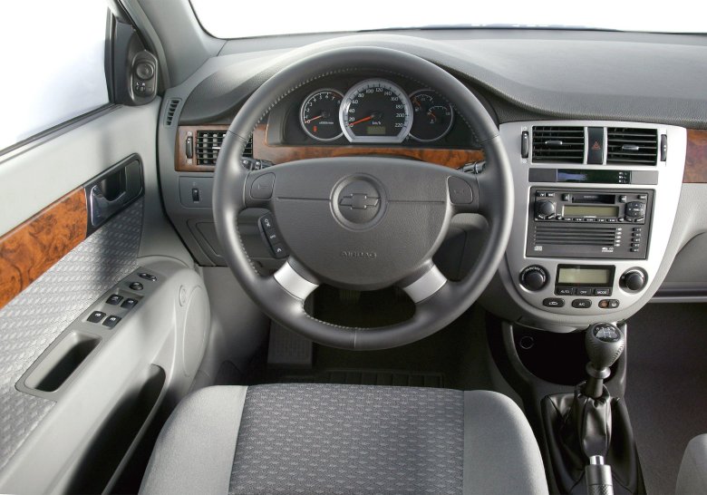 Chevrolet lacetti 2004 салон