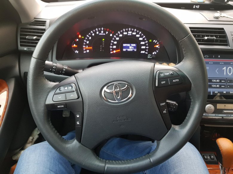 Оплетка на руль камри 40