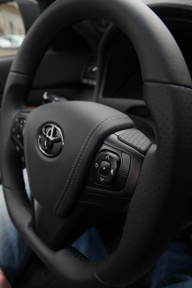 Руль тойота камри 70