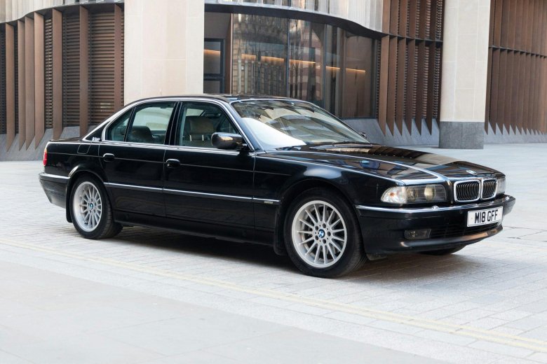 Bmw 750 e38