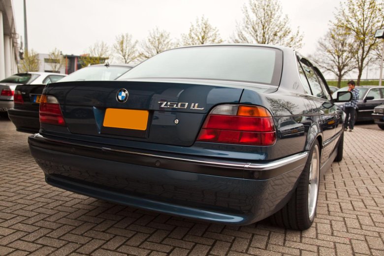 Bmw e38 750il