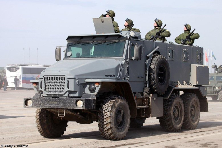 Урал 432009 бронеавтомобиль
