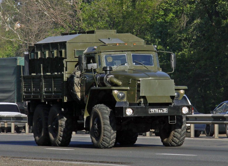 Урал 4320 вв бронированный