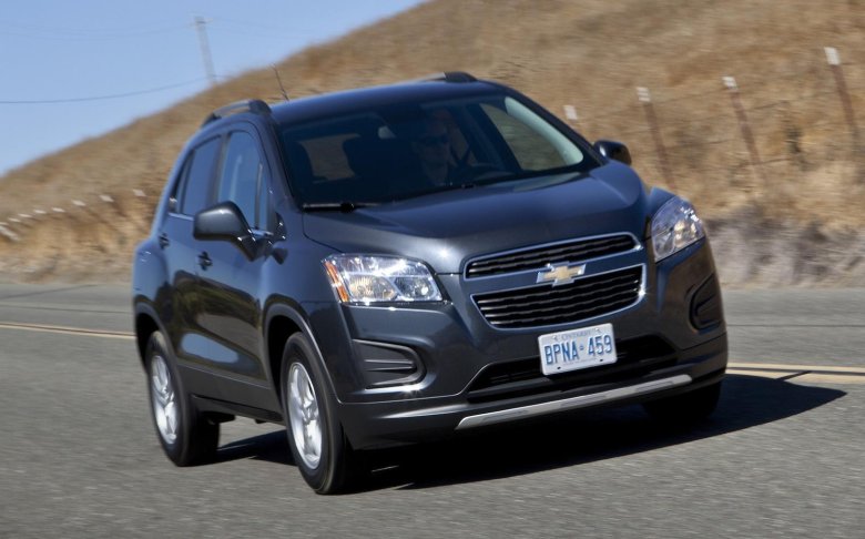 Шевроле трекер 2015