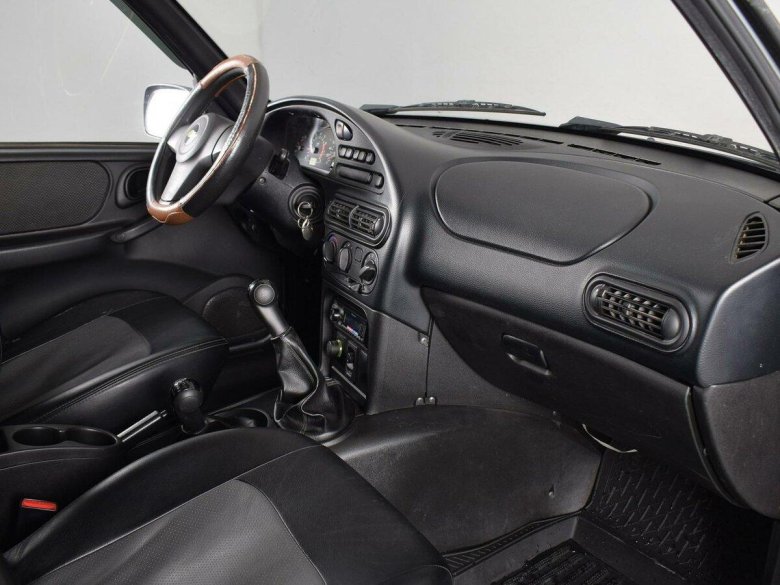 Niva chevrolet 2123 салон
