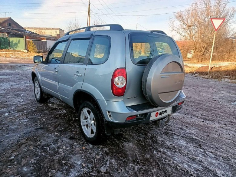 Шевроле нива 2012