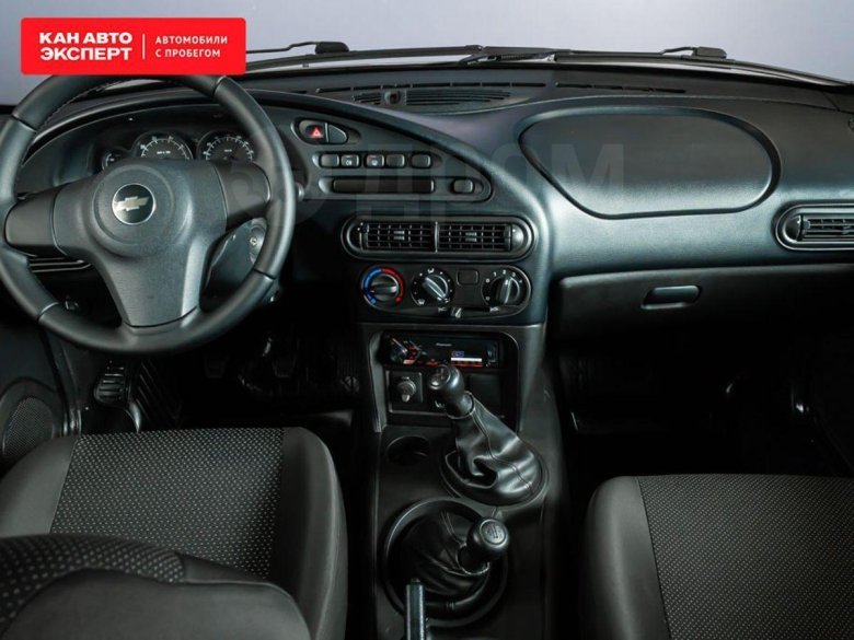 Лада нива тревел