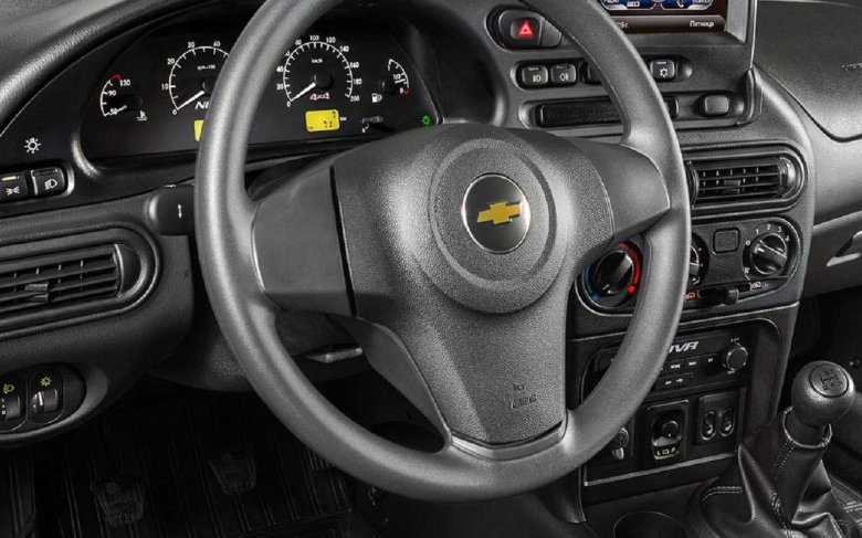Chevrolet niva салон