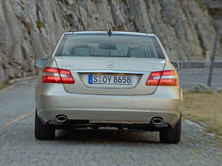 Mercedes benz e class 2009