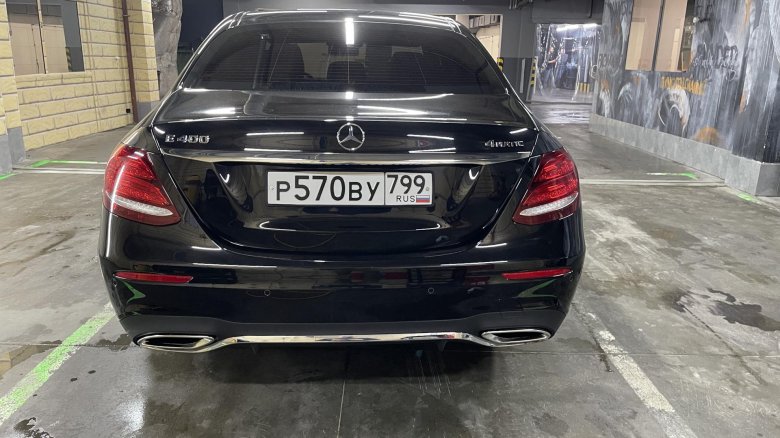 Мерседес бенц е