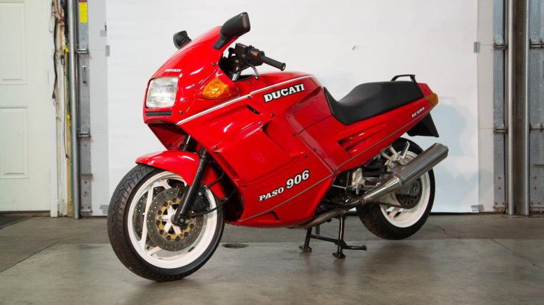 Ducati paso 906