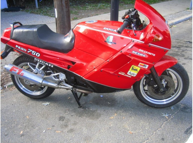 Ducati paso
