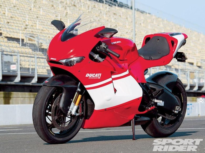 Мотоцикл ducati desmosedici rr