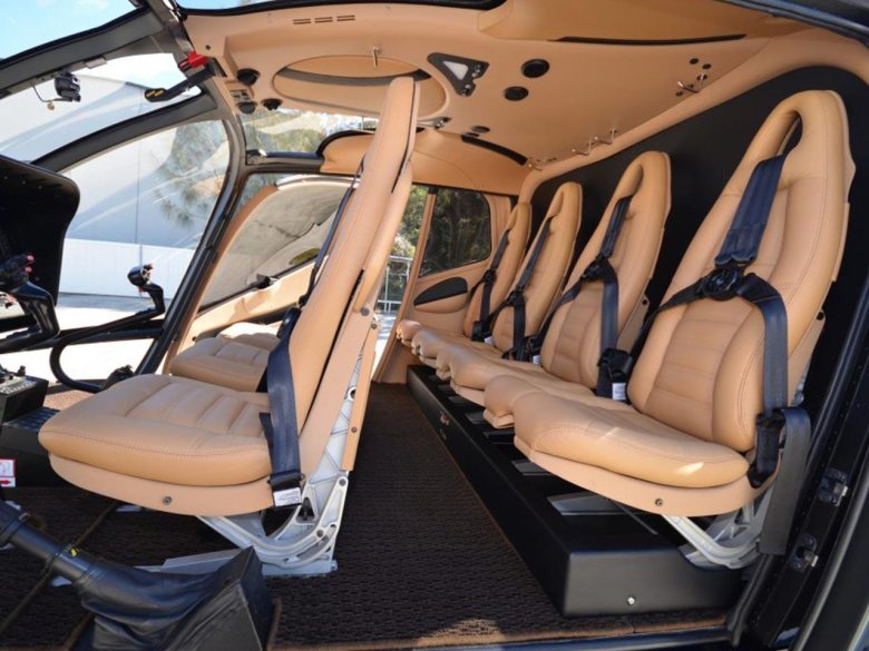 Салон вертолета