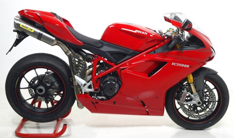 Дукати мотоцикл красный