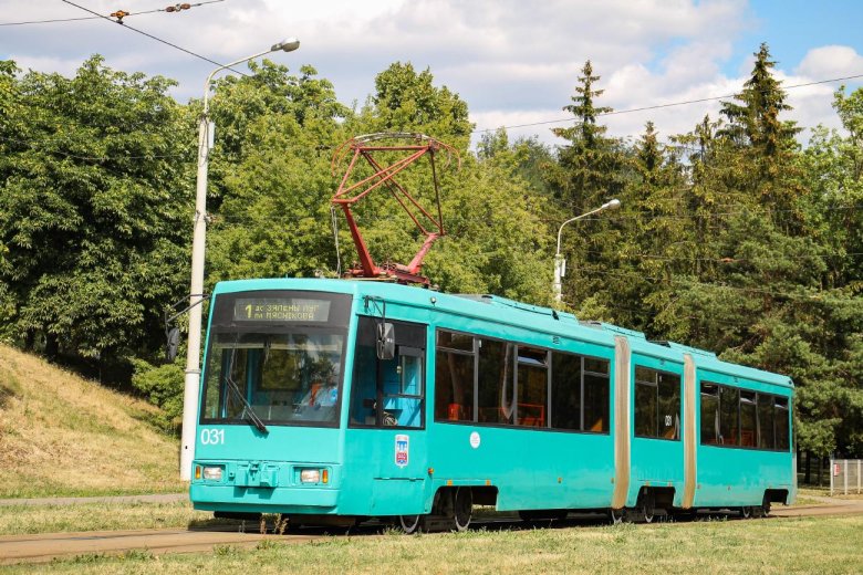 Трамвай бкм 60102