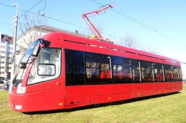 Трамвай бкм 802