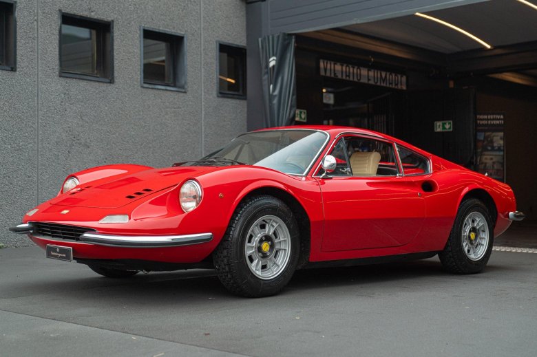 Ferrari dino 246 gt