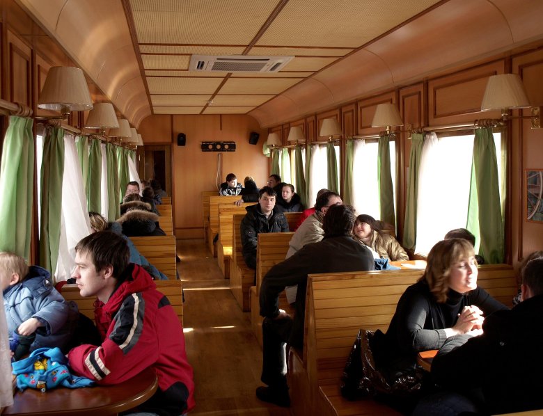 Ретропоезд рускеала