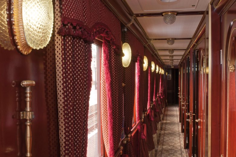 Гранд экспресс поезд