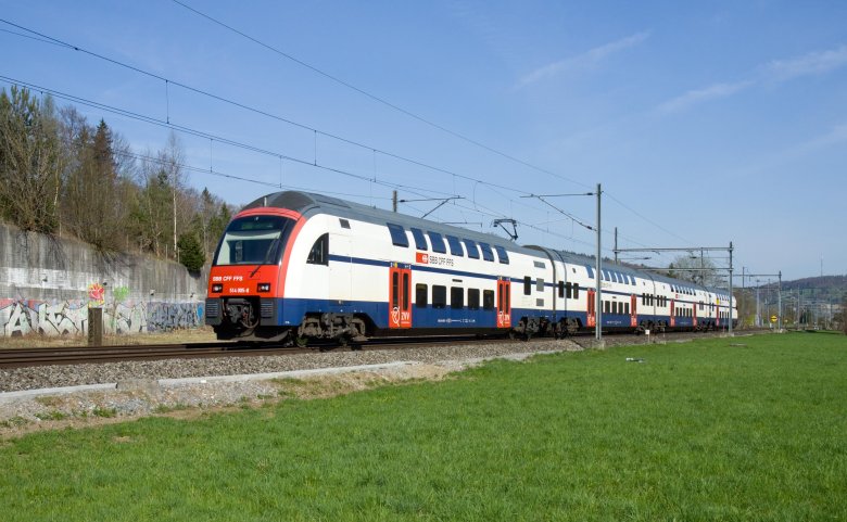 Поезд штадлер