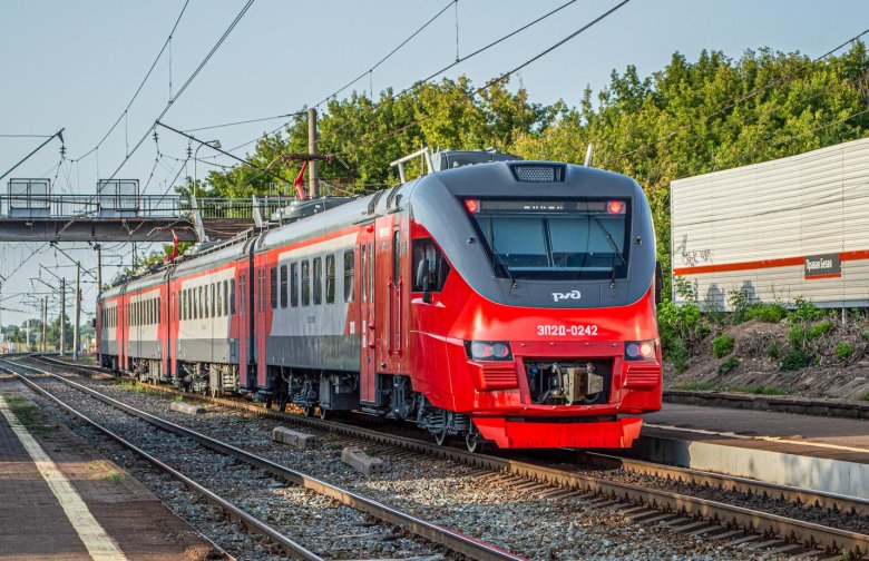 Эп3д моторный вагон