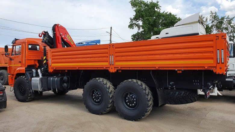 Камаз 43118 с кму им 150