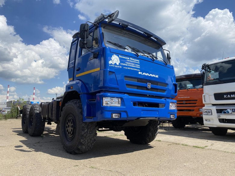 Седельный тягач камаз