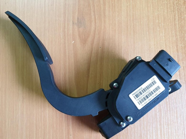 8450030628 веста электронная педаль газа