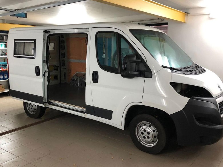 Пежо боксер грузопассажирский