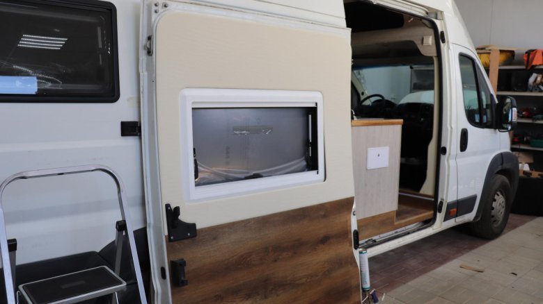 Автодом своими руками из фургона