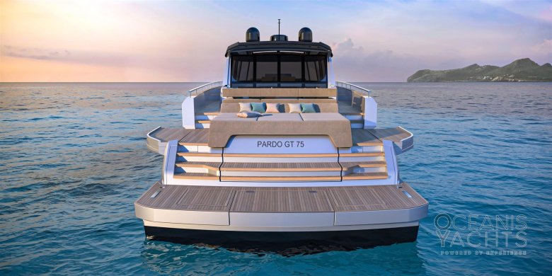 Моторный катер