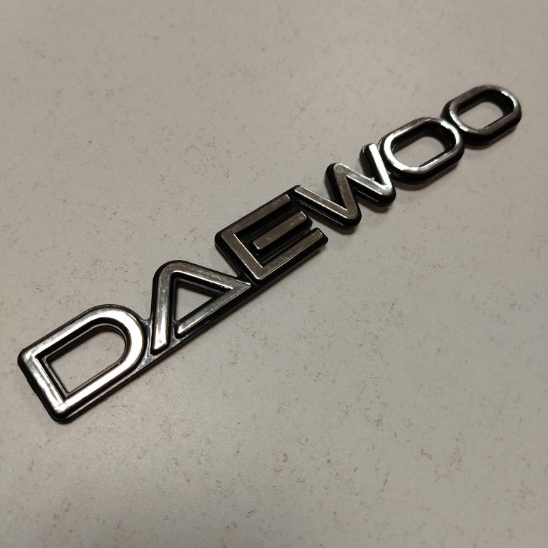 Надпись daewoo