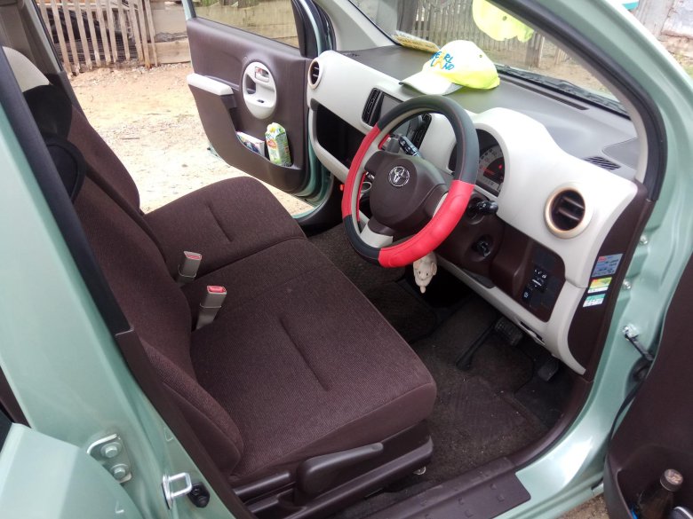 Тойота пассо 1 поколение салон