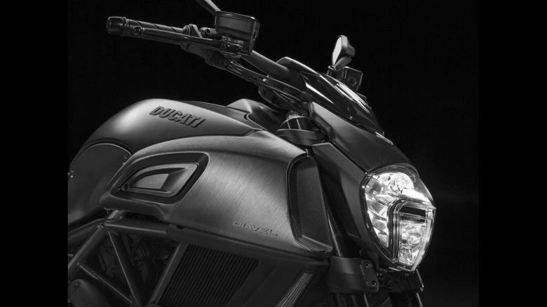 Ducati diavel carbon