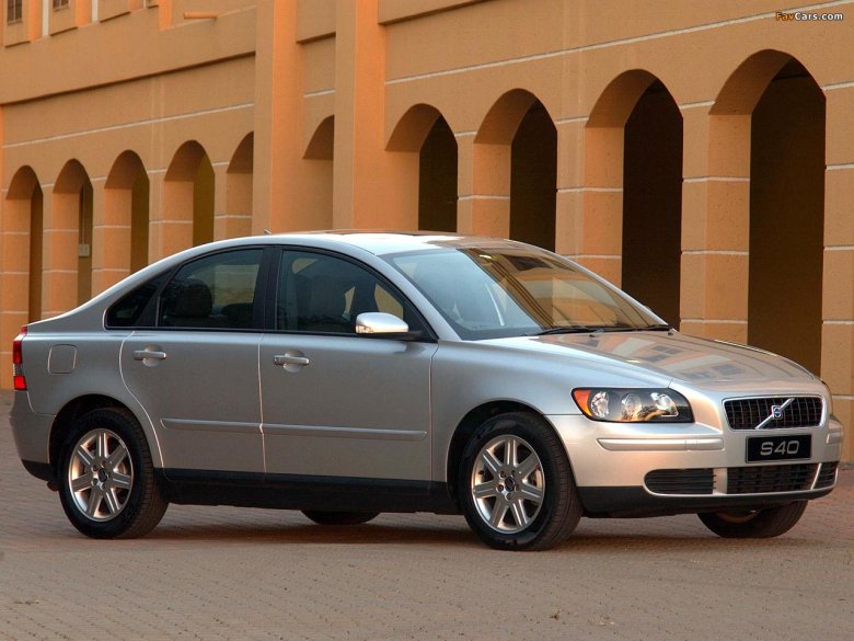 Volvo s40 ii 2004