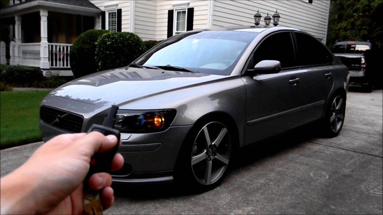 Вольво с 40 2007