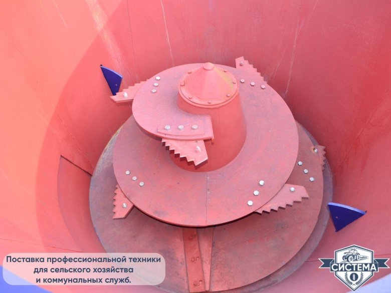 Кис-8 кормораздатчик-измельчитель-смеситель