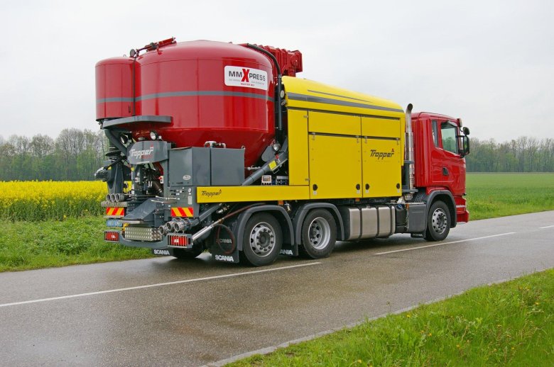 Мобильный комбикормовый завод МКЗ-3214