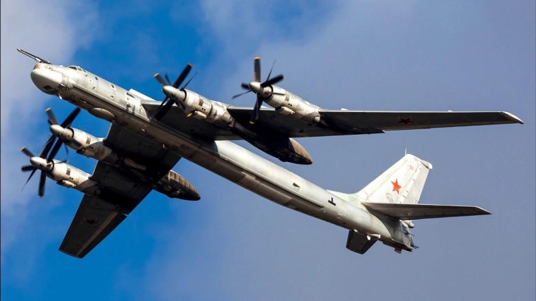 Бомбардировщик ту-95мс