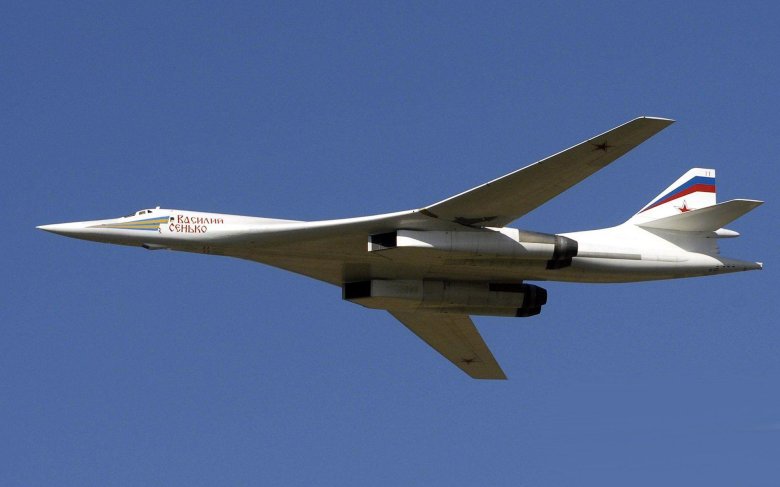 Бомбардировщик белый лебедь ту 160
